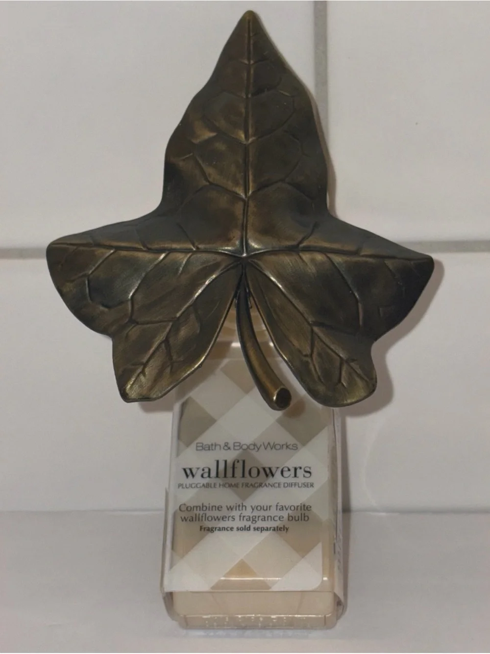 Bath & Body Works Bronze Leaf Wallflowers Plug-In Leaf Accent